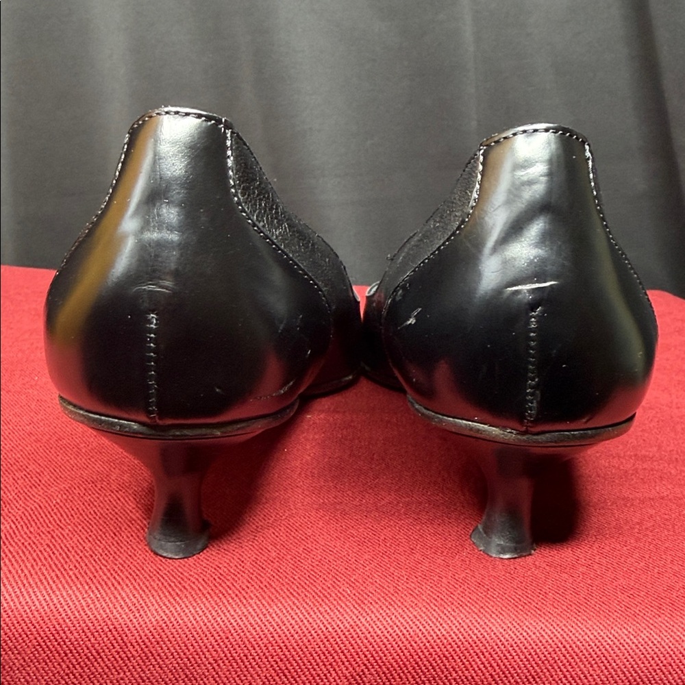 Gucci Black Leather Footwear - Picture 7 of 8